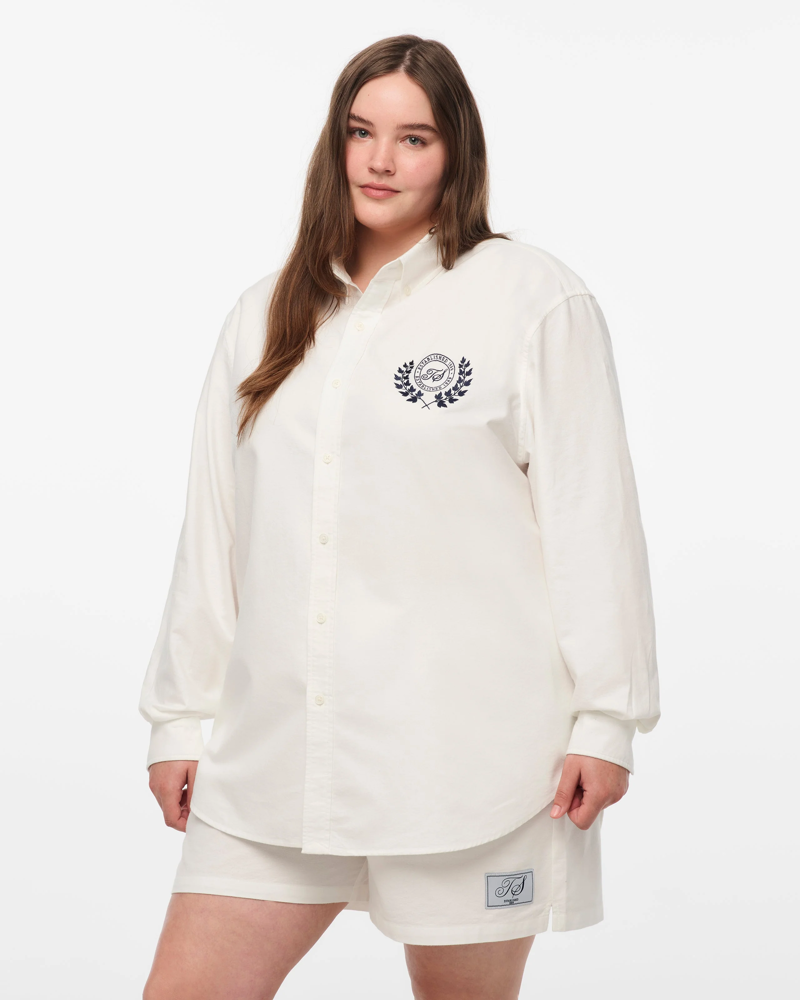 TS Crest White Oxford Shorts - Image 10